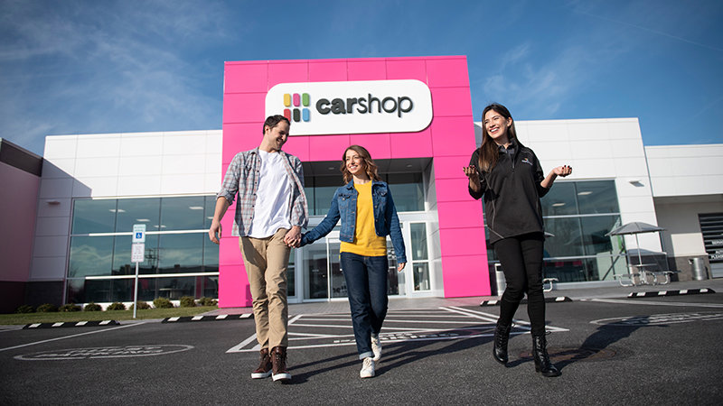 Used 2023 Volkswagen Taos SE w/ Panoramic Sunroof Package image 14