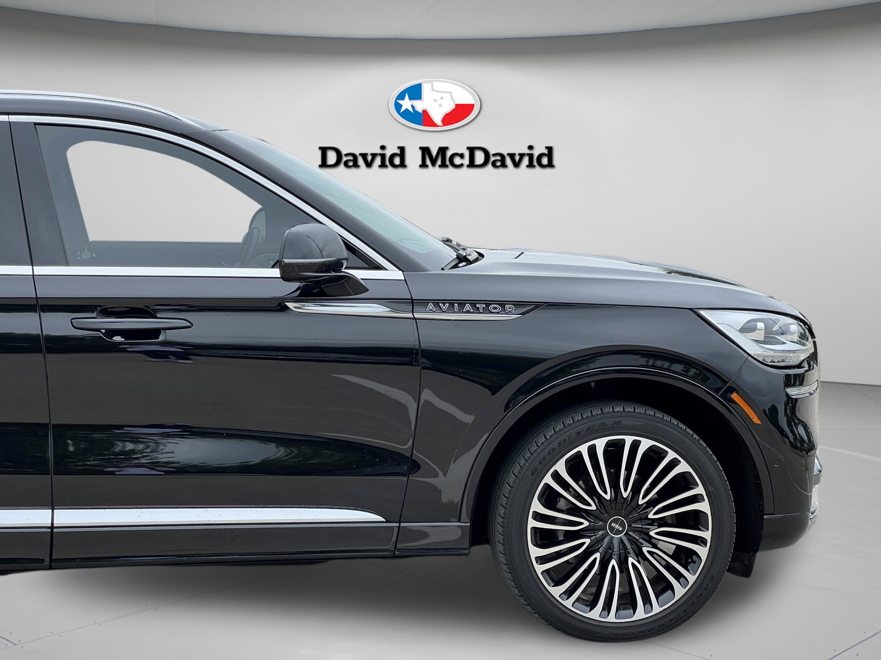 Certified 2024 Lincoln Aviator Black Label w/ Class IV Trailer Tow Package AWD/4WD image 33