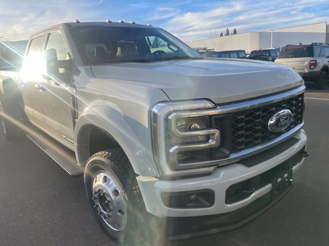 New 2026 Ford F450 Platinum image 1