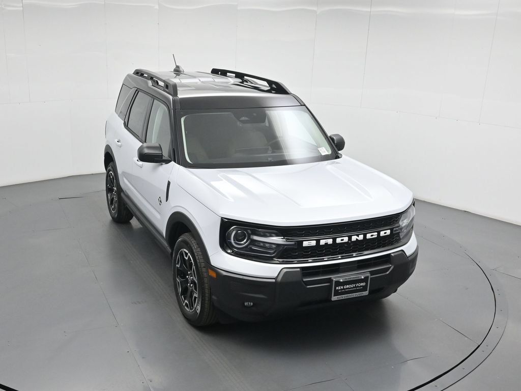 New 2026 Ford Bronco Sport Outer Banks AWD/4WD image 33