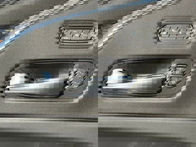 Certified 2023 Cadillac Escalade Premium Luxury w/ LPO, Radiant Package image 17