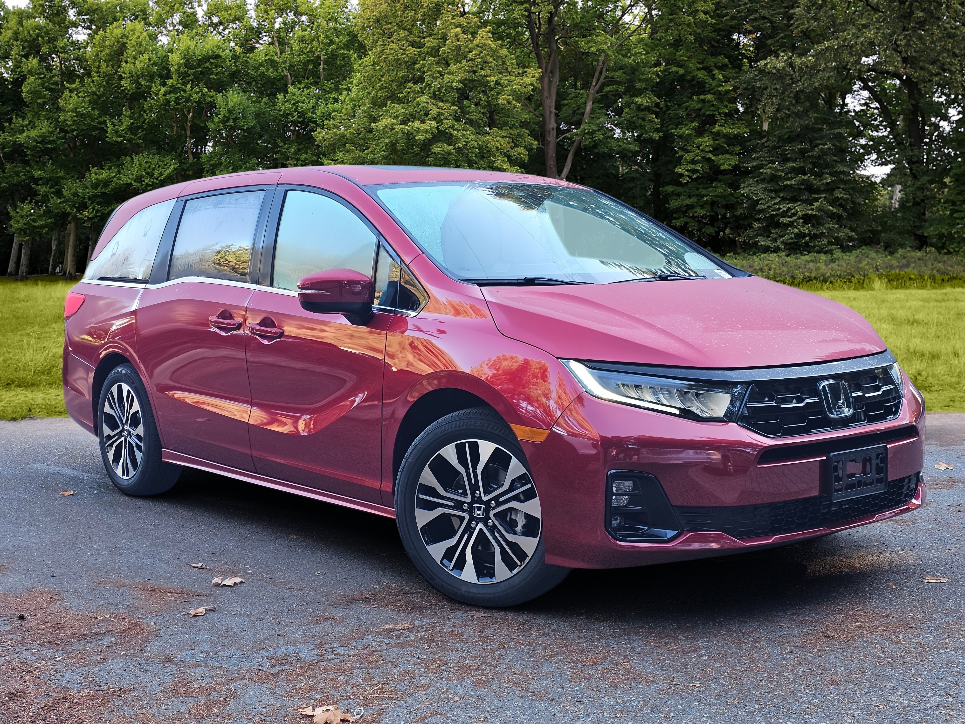 New 2027 Honda Odyssey Elite image 1
