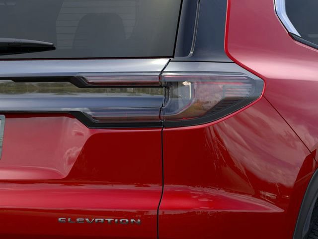 Used 2026 GMC Acadia Elevation w/ Elevation Premium Package AWD/4WD image 11