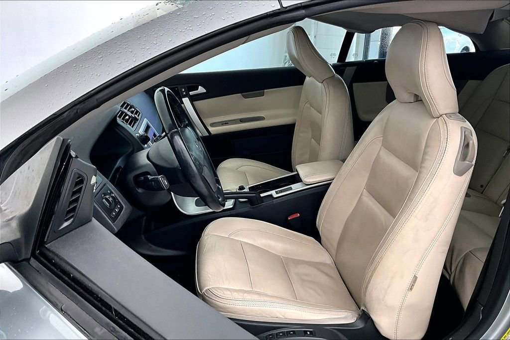 Used 2012 Volvo C70 T5 image 31