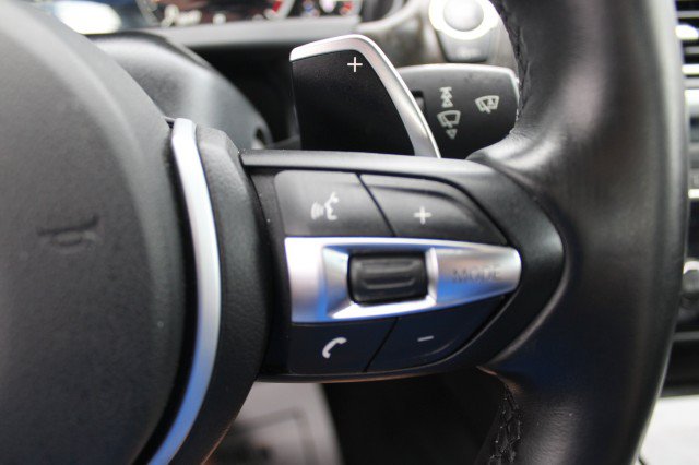 Used 2017 BMW 650i Convertible RWD image 28