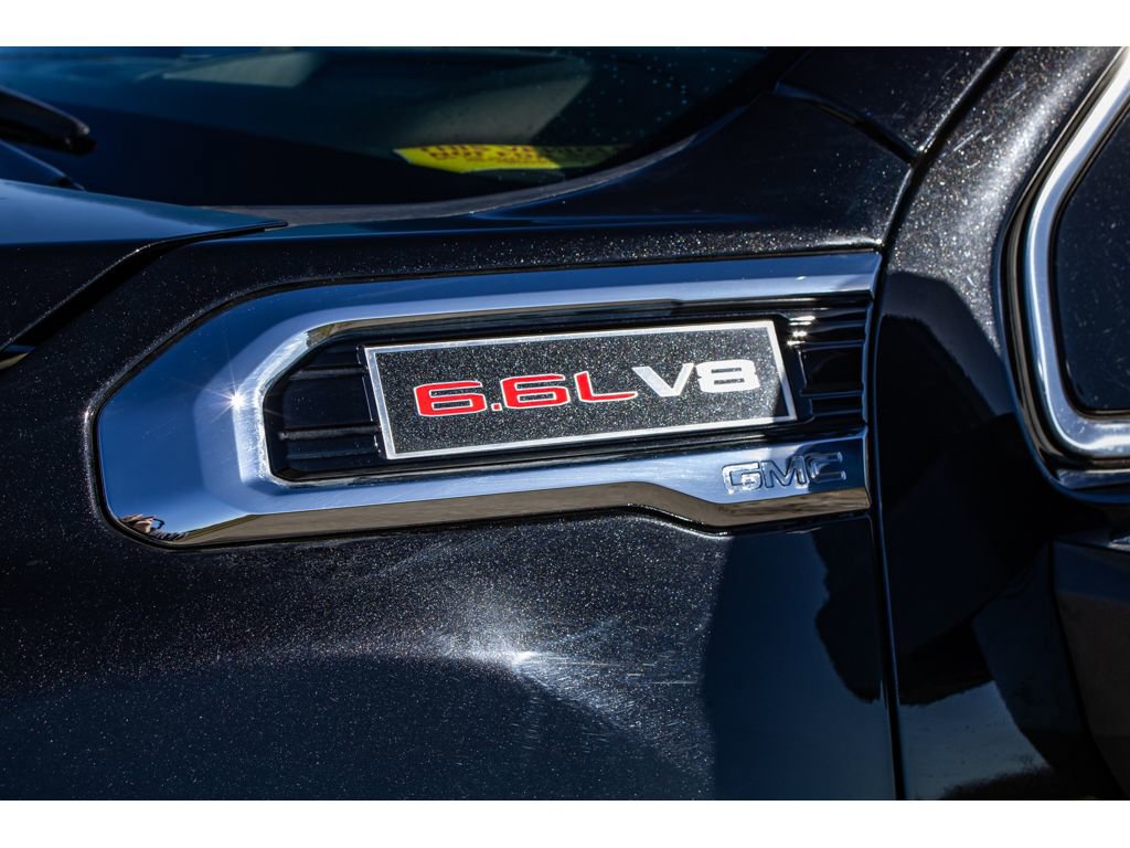 Used 2023 GMC Sierra 2500 Denali w/ Denali Ultimate Package image 9
