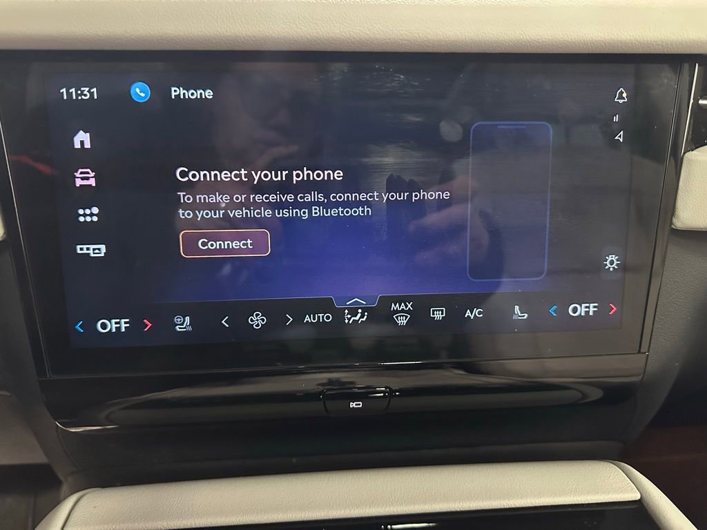 Used 2025 Lincoln Navigator Reserve image 33