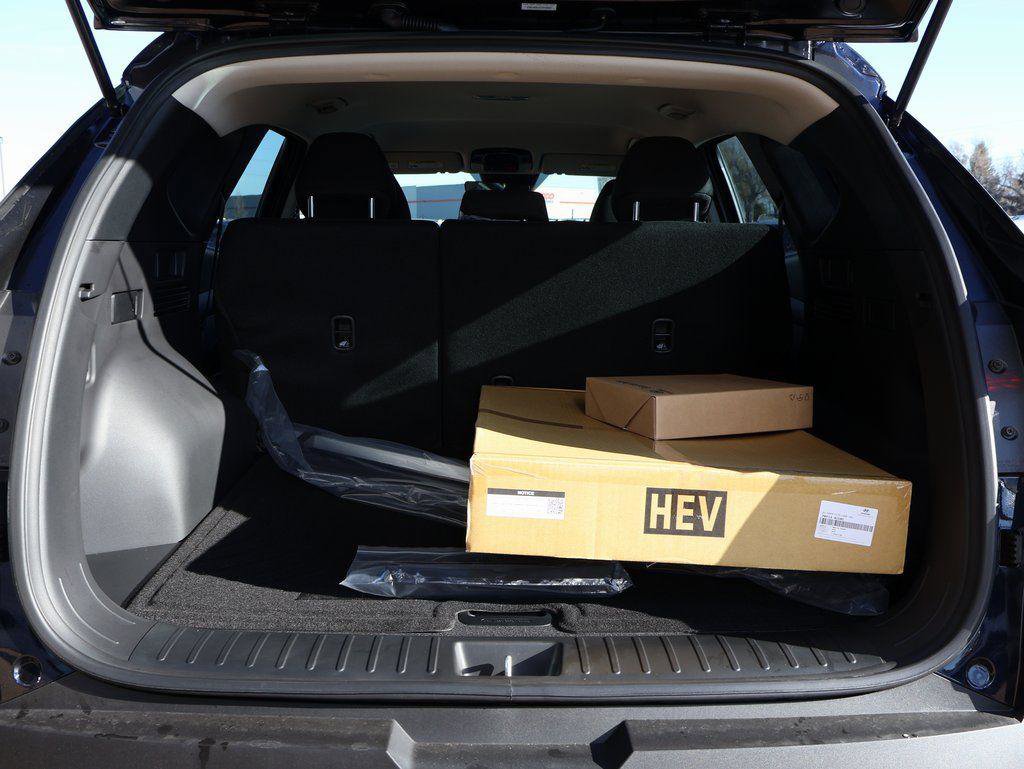 New 2026 Hyundai Tucson Blue SE image 15