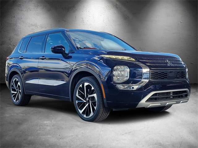 Used 2022 Mitsubishi Outlander SEL image 2