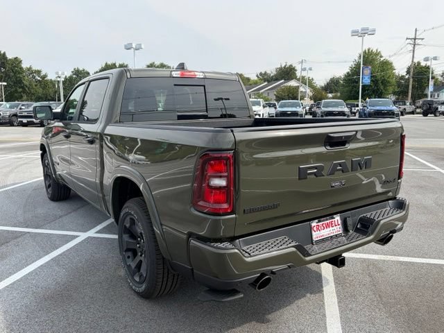 New 2027 RAM 1500 4x4 Crew Cab image 5
