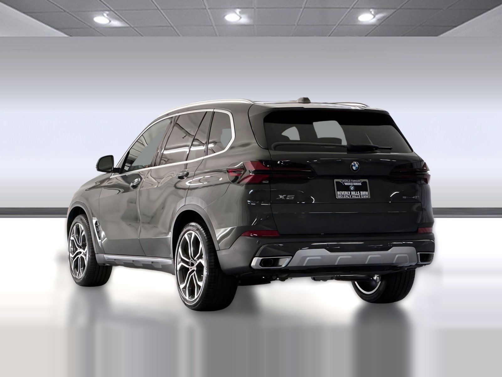 Used 2026 BMW X5 sDrive40i w/ Climate Comfort Package RWD image 3