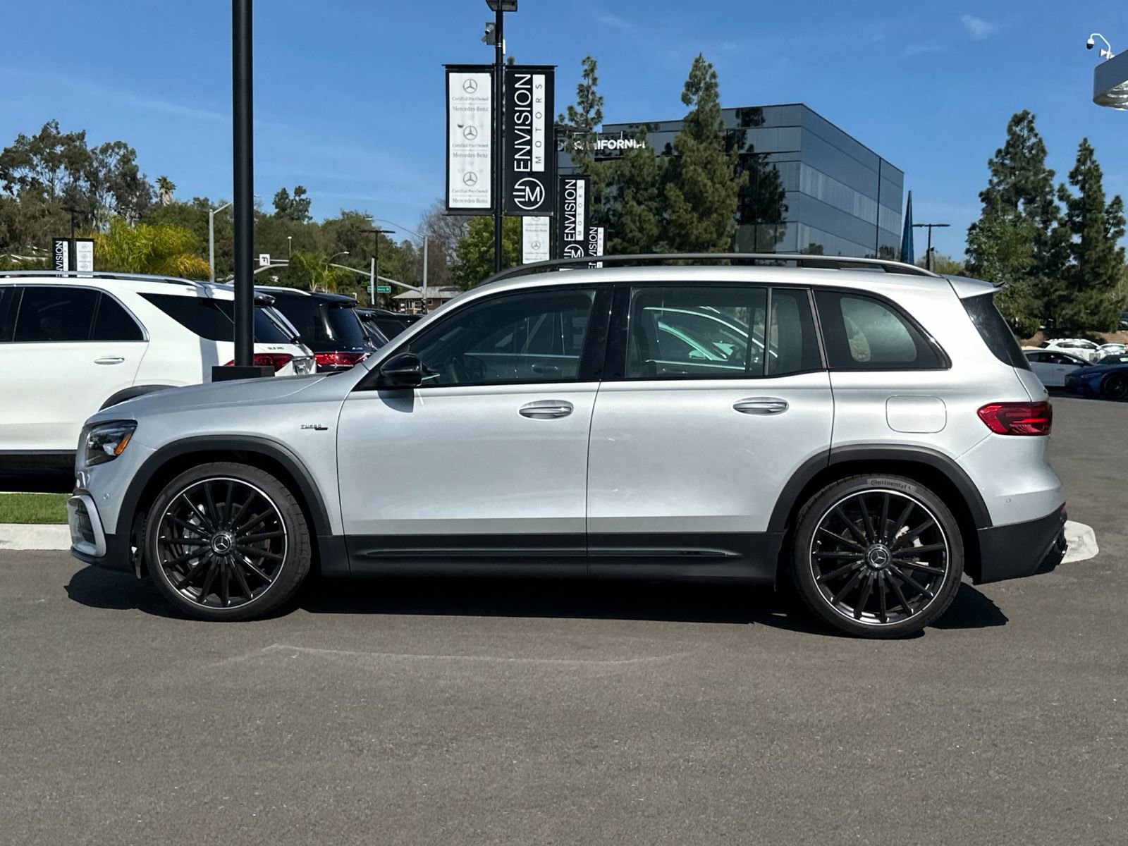 Certified 2024 Mercedes-Benz GLB 35 AMG 4MATIC image 7