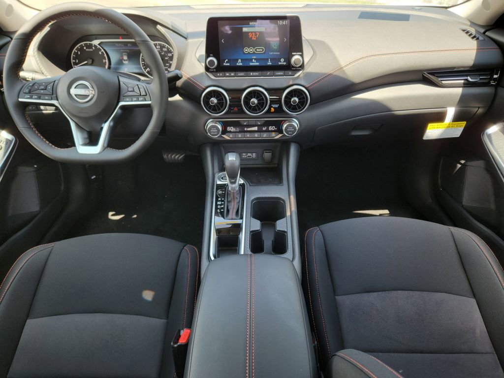 New 2025 Nissan Sentra SR w/ Midnight Edition image 10
