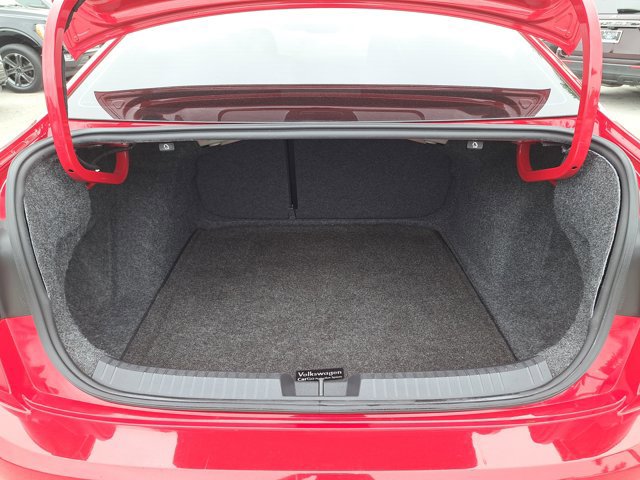 Used 2021 Volkswagen Jetta SEL FWD image 13