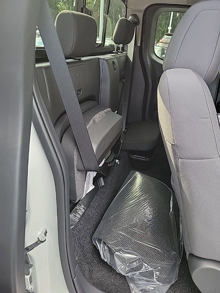 New 2026 Nissan Frontier S image 22