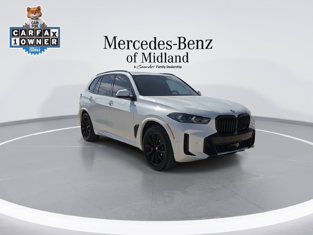 Used 2026 BMW X5 sDrive40i w/ M Sport Package RWD image 2