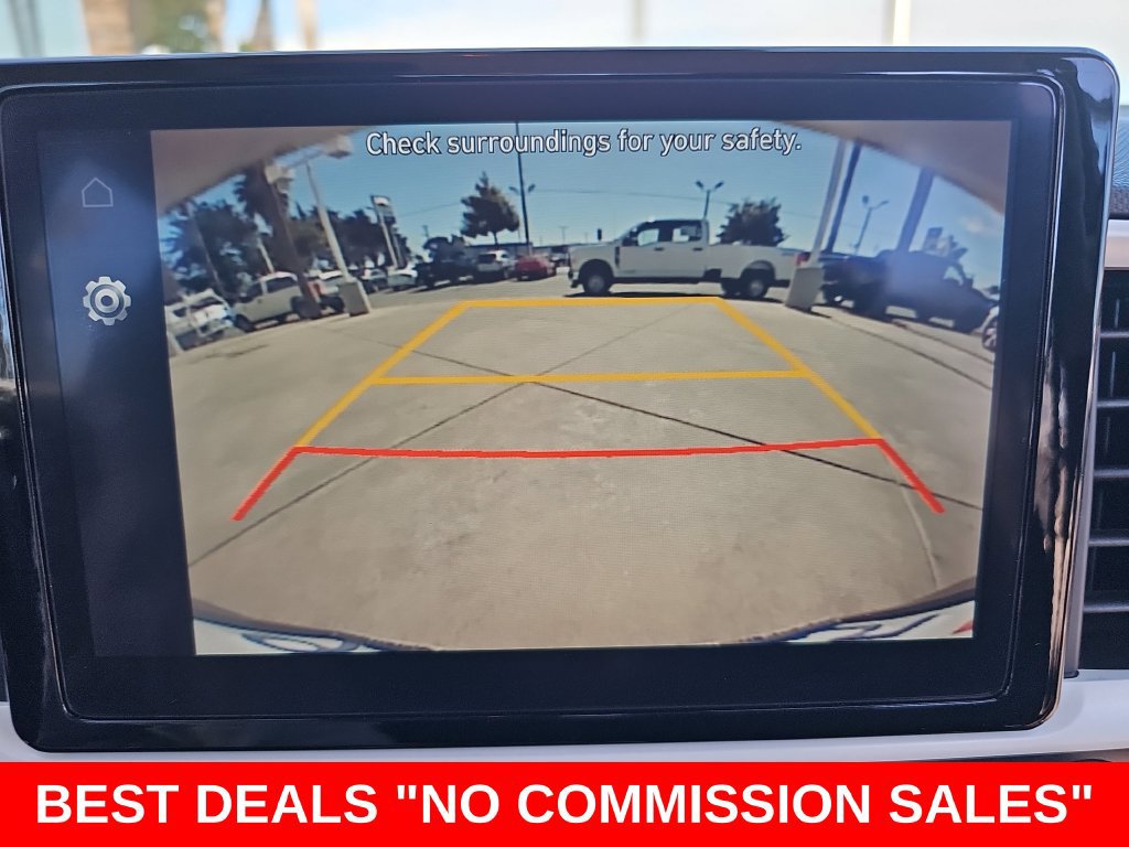 Used 2022 Hyundai Venue Limited FWD image 22
