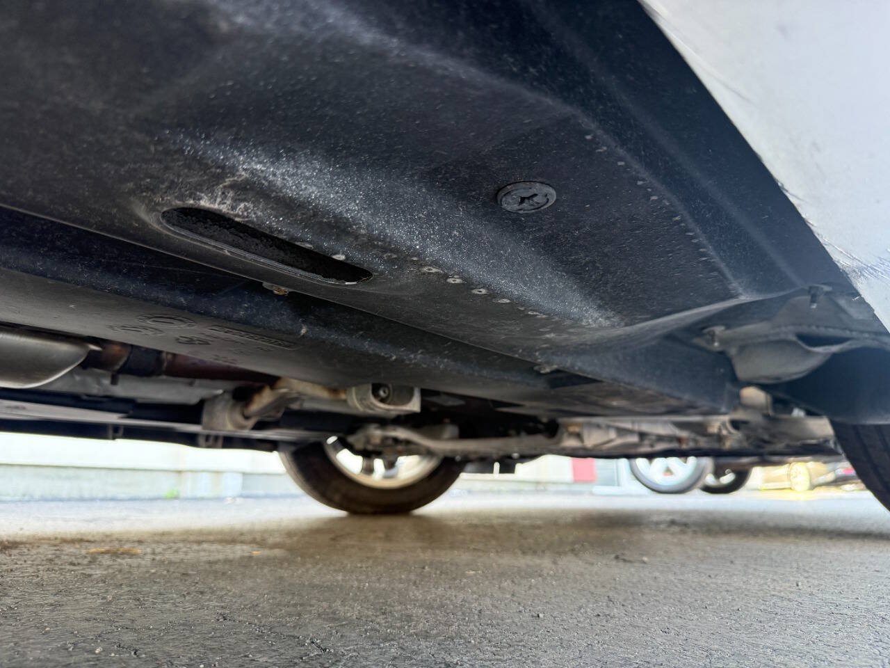Used 2015 Chrysler 200 Limited FWD image 28