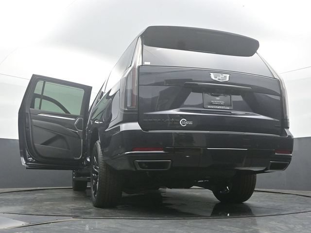 New 2026 Cadillac Escalade ESV Sport w/ LPO, ONYX Package AWD/4WD image 63