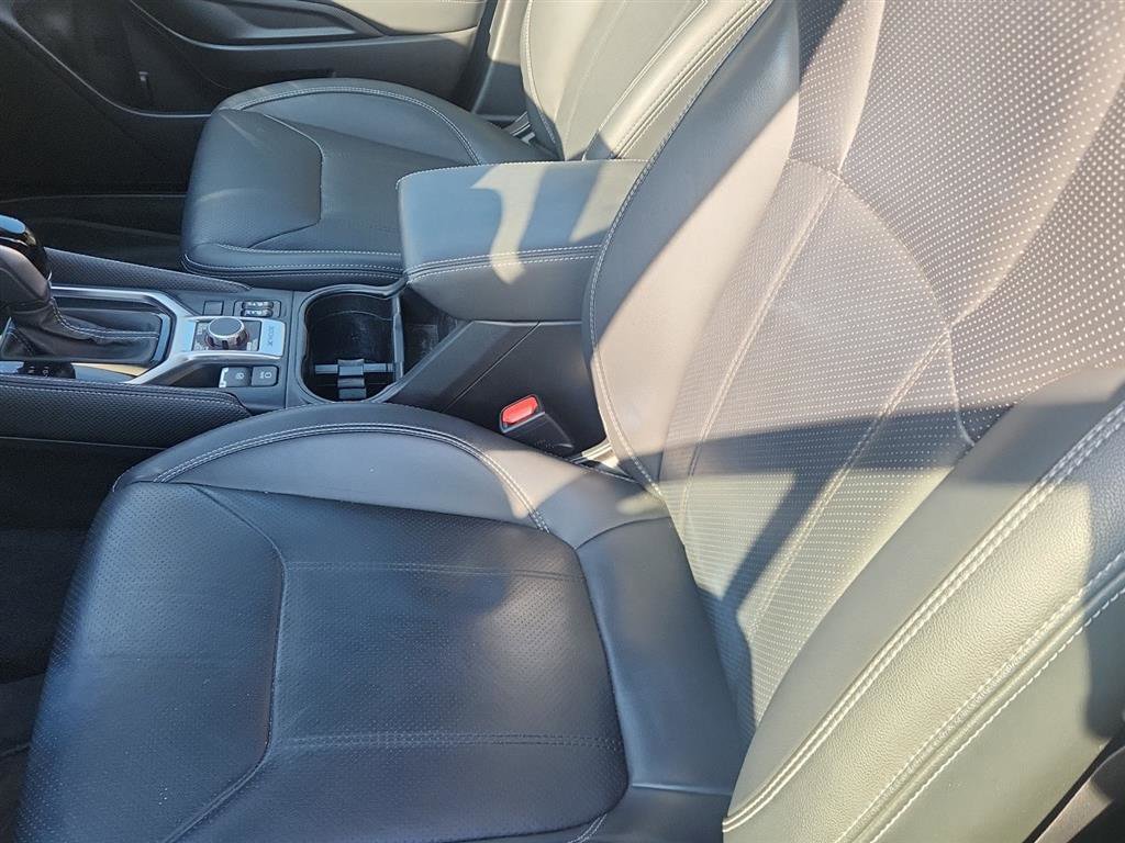 Used 2020 Subaru Forester Limited w/ Popular Package #3 image 9