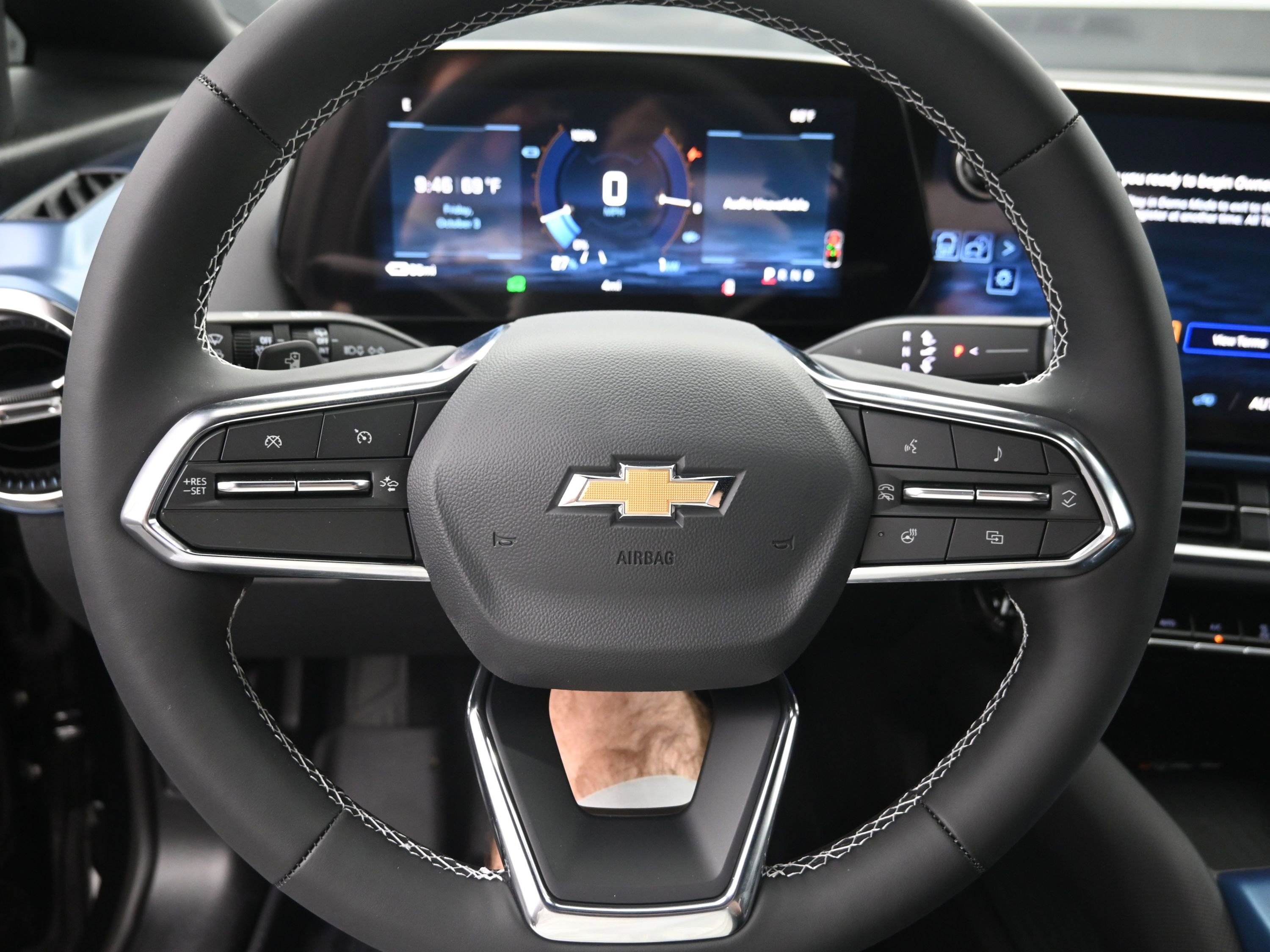 New 2026 Chevrolet Equinox EV LT image 16