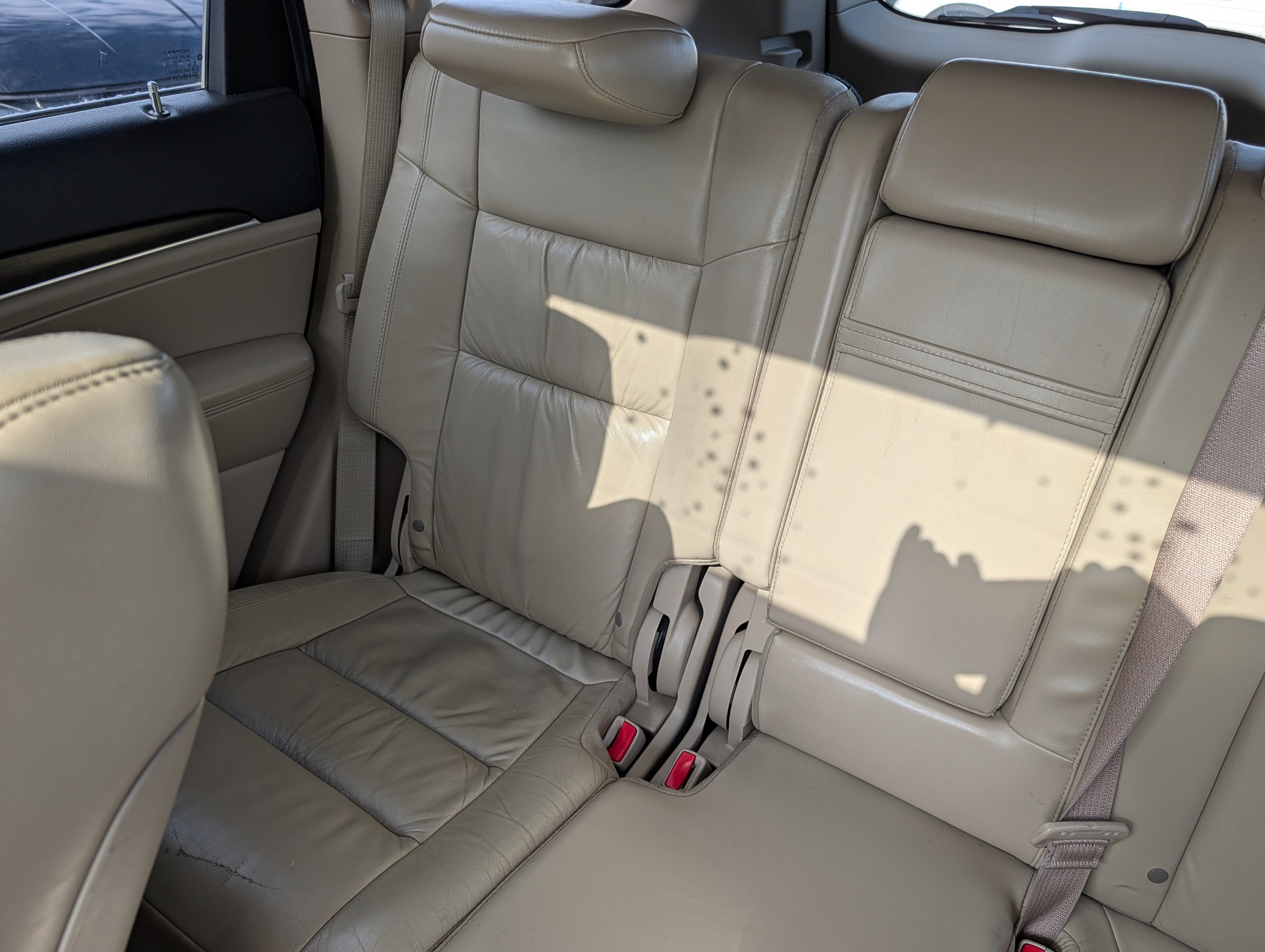 Used 2016 Jeep Grand Cherokee Limited AWD/4WD image 45