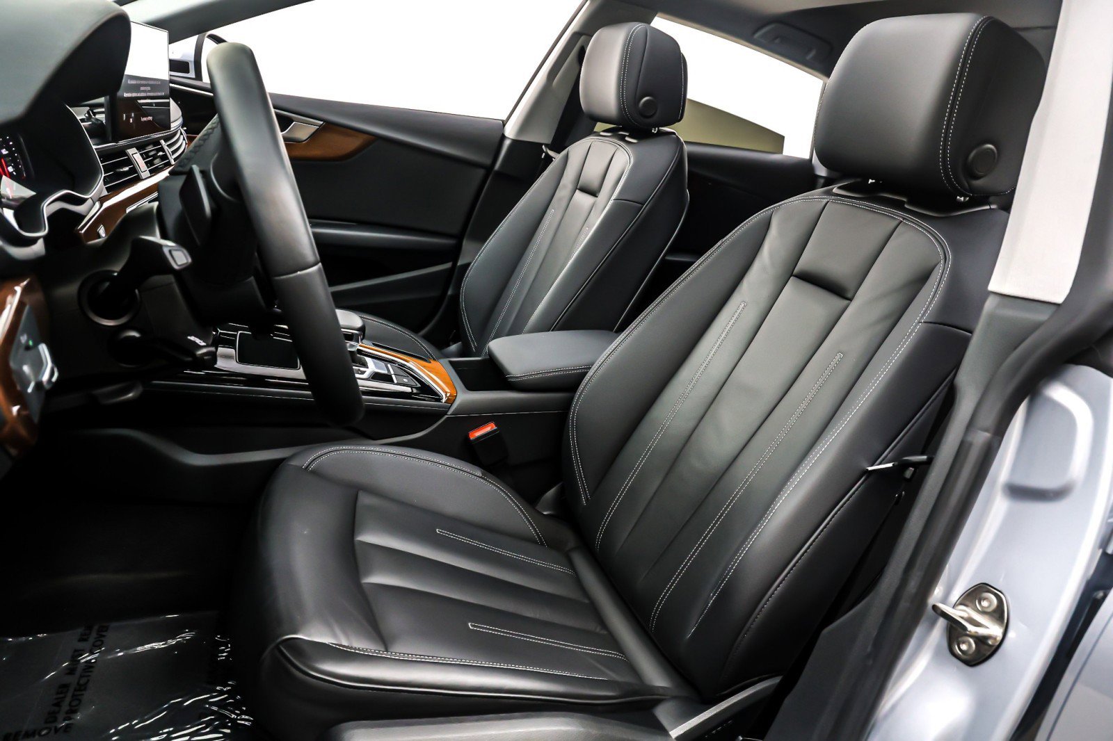 Used 2023 Audi A5 2.0T Premium w/ Convenience Package image 17