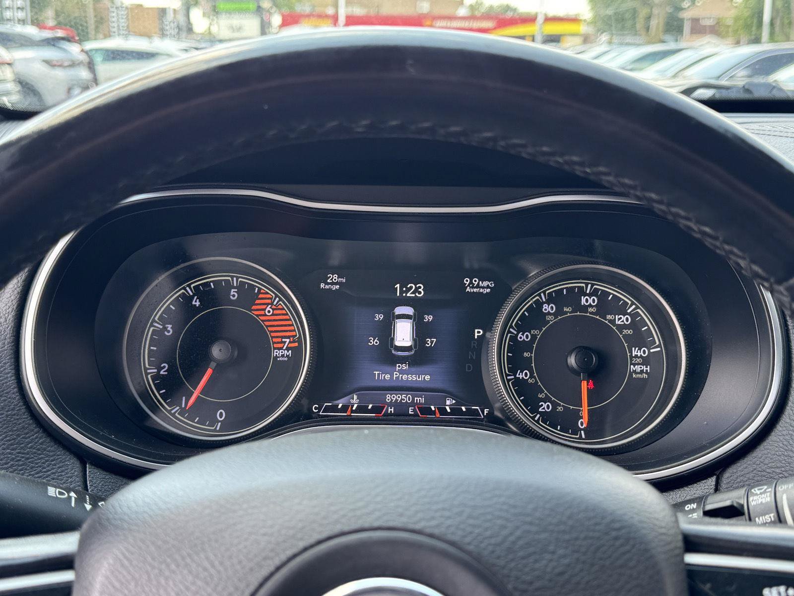 Used 2019 Jeep Cherokee High Altitude AWD/4WD image 25