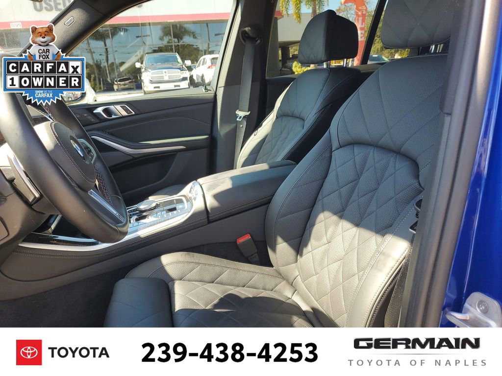 Used 2025 BMW X5 M60i w/ Parking Assistance Package image 20