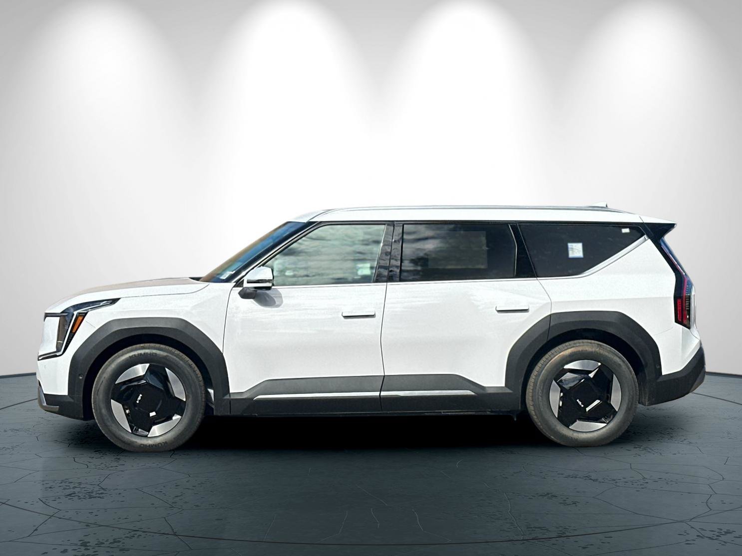 New 2026 Kia EV9 Wind AWD/4WD image 7