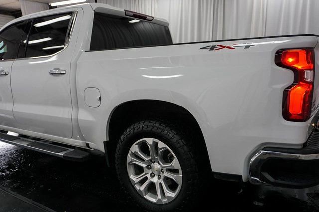Used 2023 Chevrolet Silverado 1500 LTZ image 7