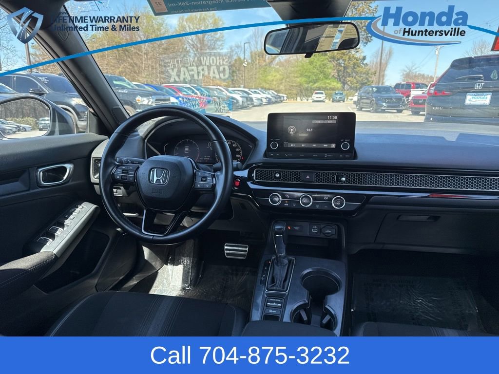 Used 2023 Honda Civic Sport image 14