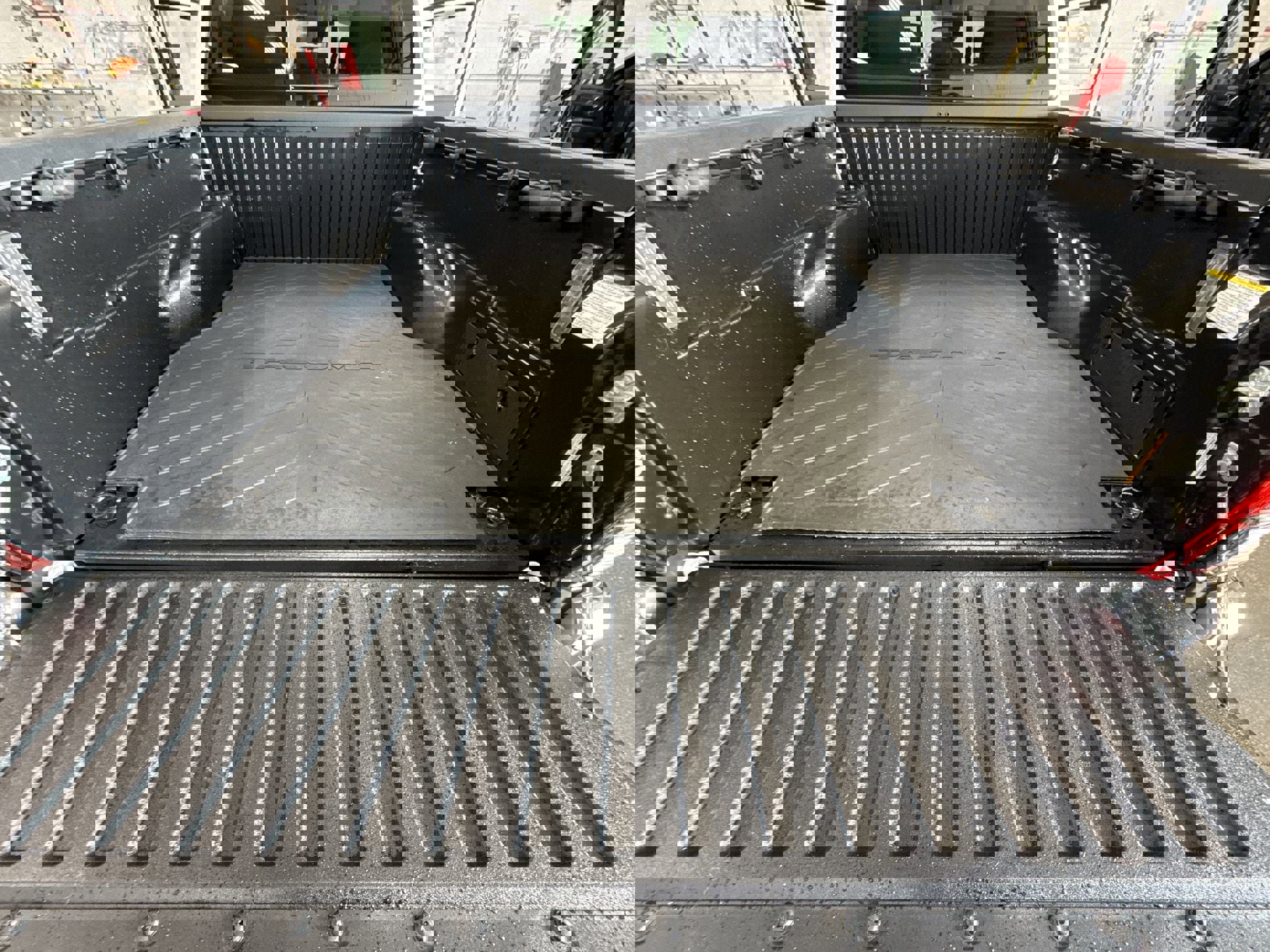 Used 2023 Toyota Tacoma SR image 23