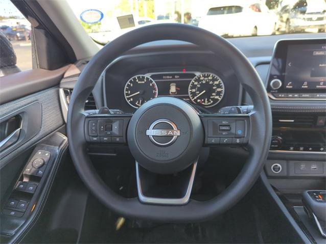 Certified 2022 Nissan Rogue SV image 21