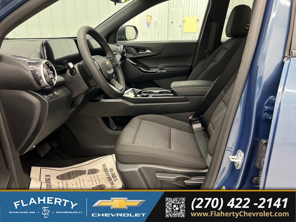 New 2026 Chevrolet Equinox LT FWD image 9
