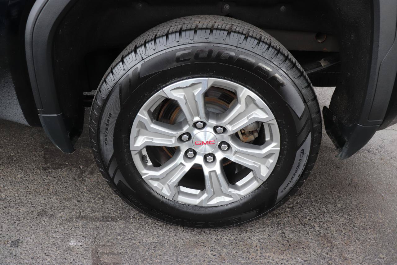 Used 2024 GMC Sierra 1500 SLT AWD/4WD image 52