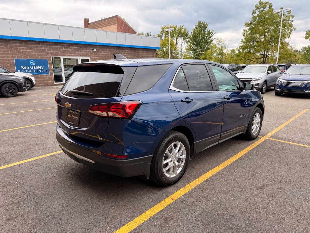 Used 2023 Chevrolet Equinox LT FWD image 9