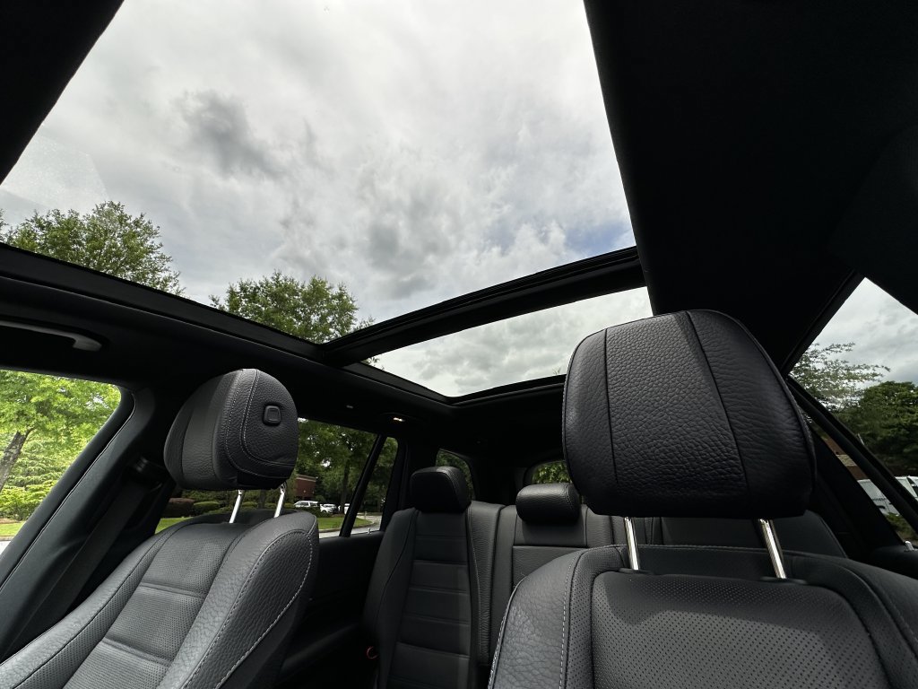 Certified 2024 Mercedes-Benz GLS 580 4MATIC image 35