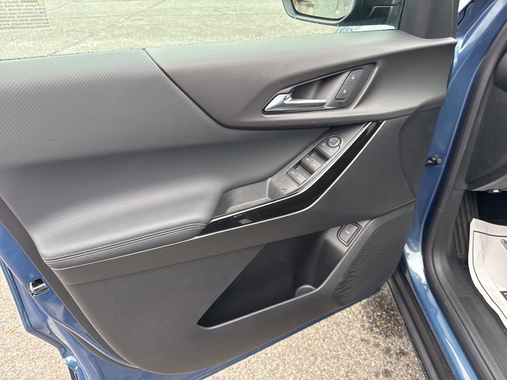 New 2026 Chevrolet Equinox LT w/ Convenience Package II image 9