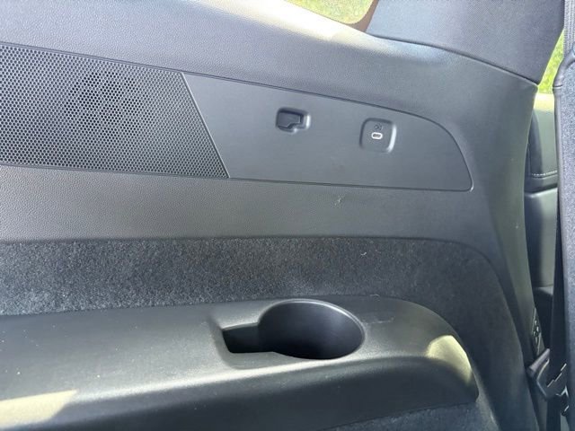 Used 2023 Cadillac XT6 Sport w/ Technology Package image 9