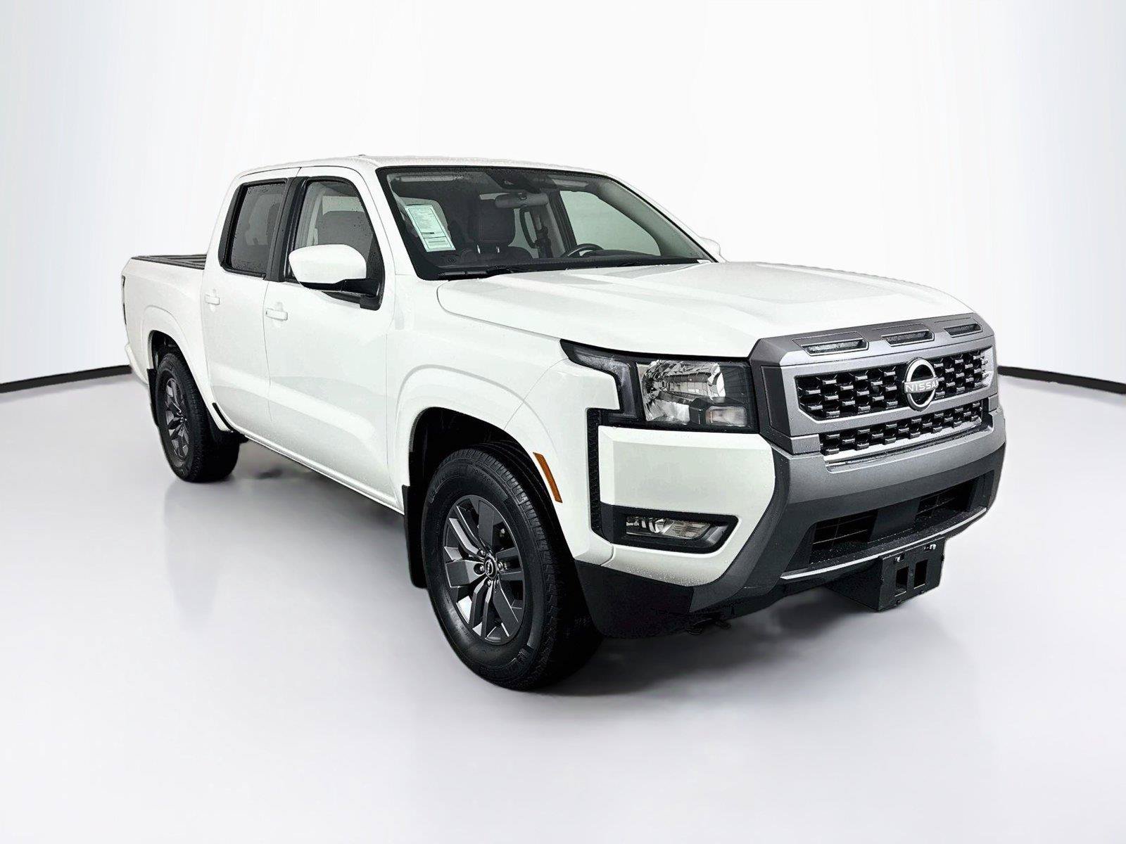Used 2025 Nissan Frontier SV w/ SV Convenience Package RWD image 9