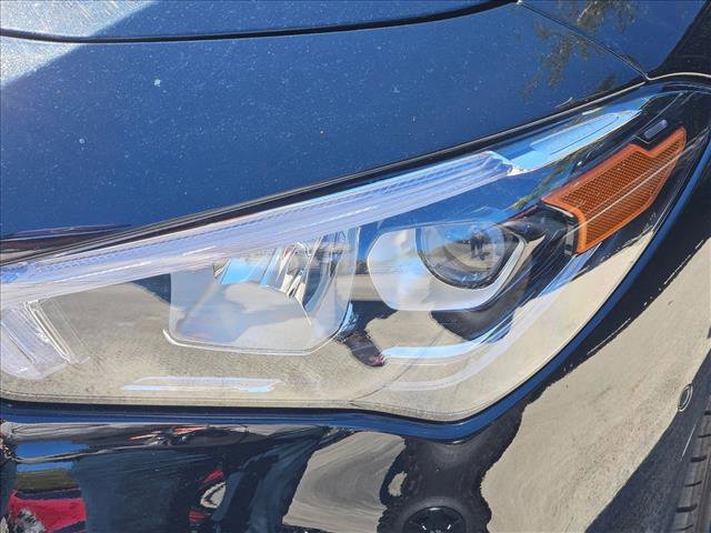 Used 2023 Mercedes-Benz CLA 250 4MATIC image 10