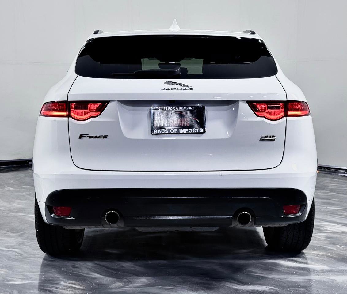 Used 2019 Jaguar F-PACE R-Sport image 9
