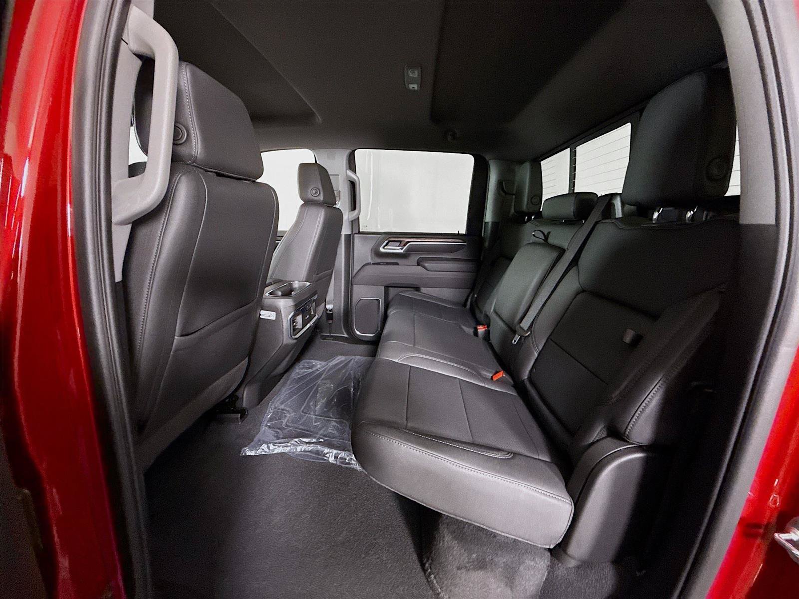 New 2026 GMC Sierra 3500 SLT w/ SLT Convenience Package AWD/4WD image 18