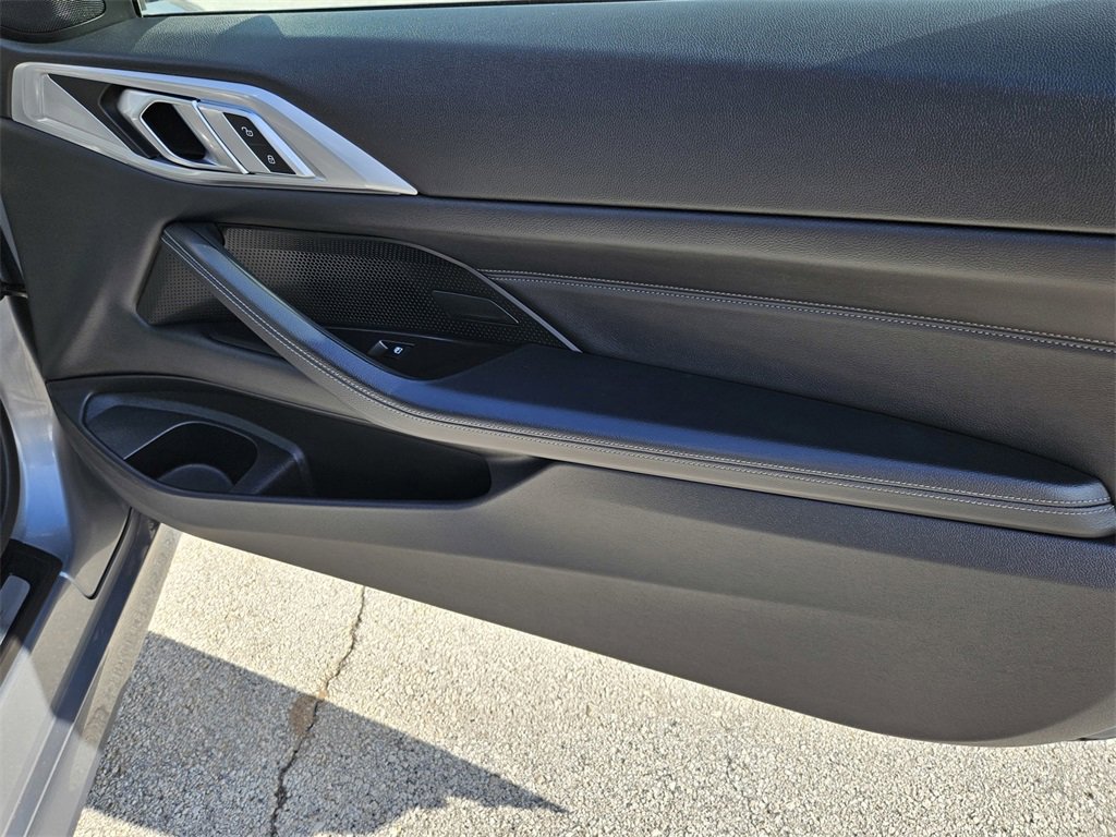 Used 2024 BMW 430i Convertible image 31
