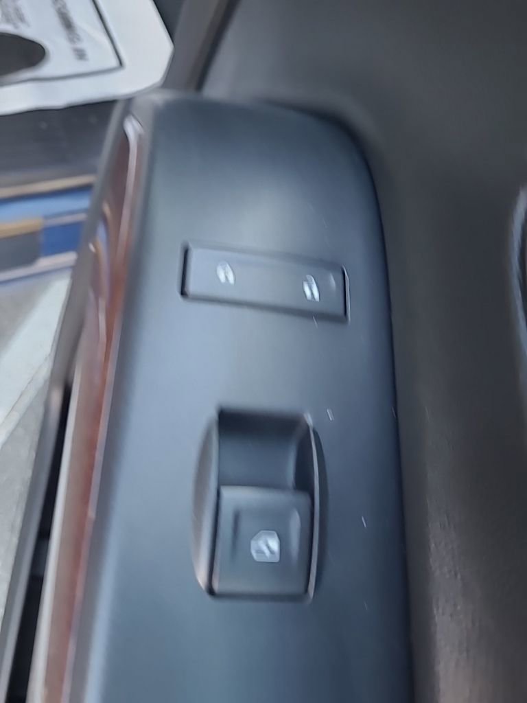 Used 2016 GMC Sierra 2500 SLE w/ SLE Preferred Package image 14