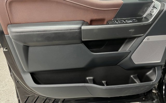 Used 2023 Ford F150 Lariat w/ Equipment Group 502A High image 18