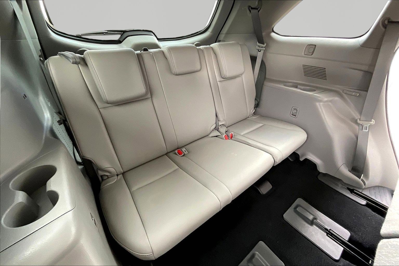 Used 2017 Toyota Highlander Limited image 27