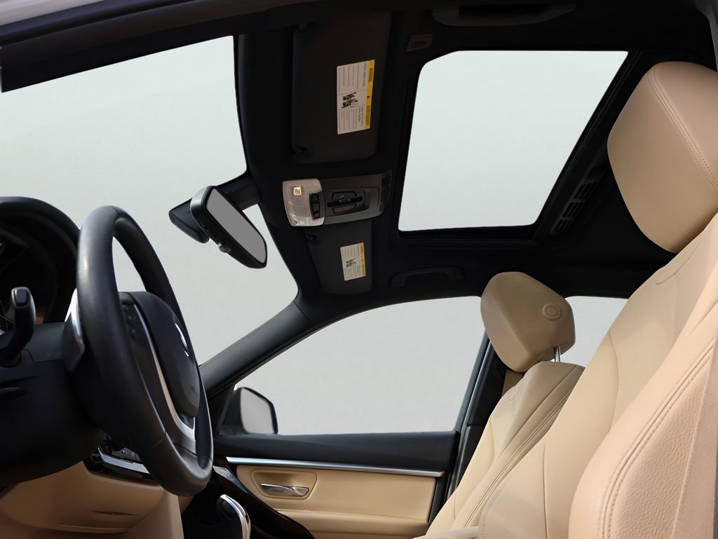 Used 2017 BMW 330i xDrive Sedan image 61