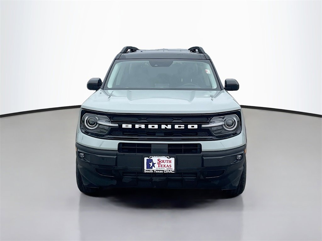 Used 2024 Ford Bronco Sport Outer Banks w/ Tech Package image 2